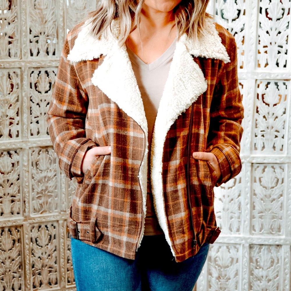 Plaid Buckle Hem Jacket